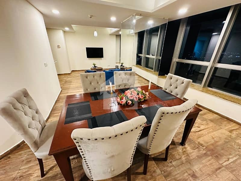 Luxury 2 BHK Apartment — Margalla Facing, The Centaurus — photo 3
