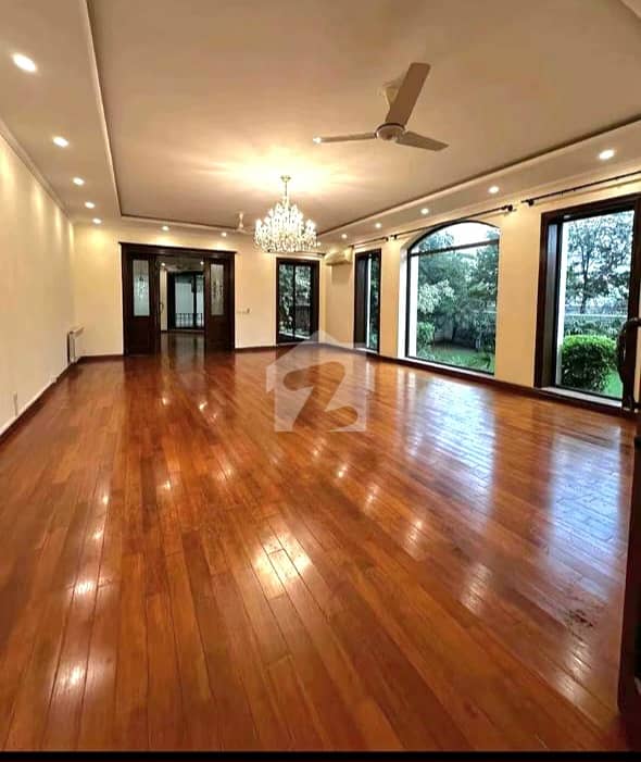 2 Kanal Triple Storey House — 7 Bedrooms, Attached Baths — photo 2