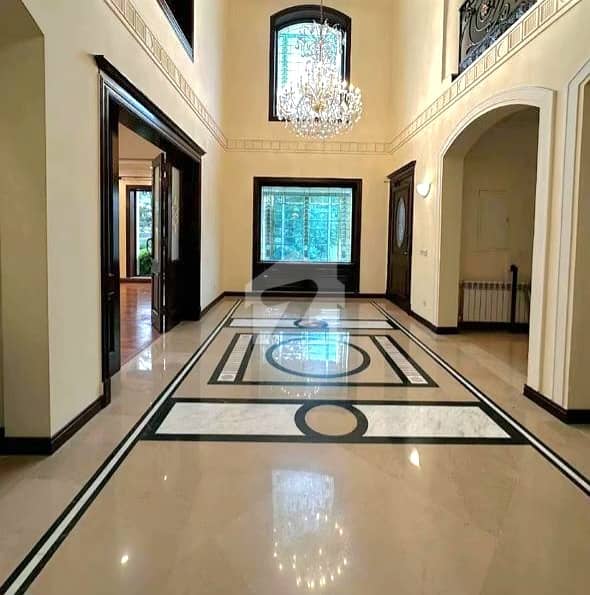 2 Kanal Triple Storey House — 7 Bedrooms, Attached Baths — photo 3