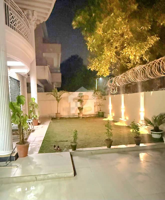 1 Kanal Luxurious Designer House — photo 2