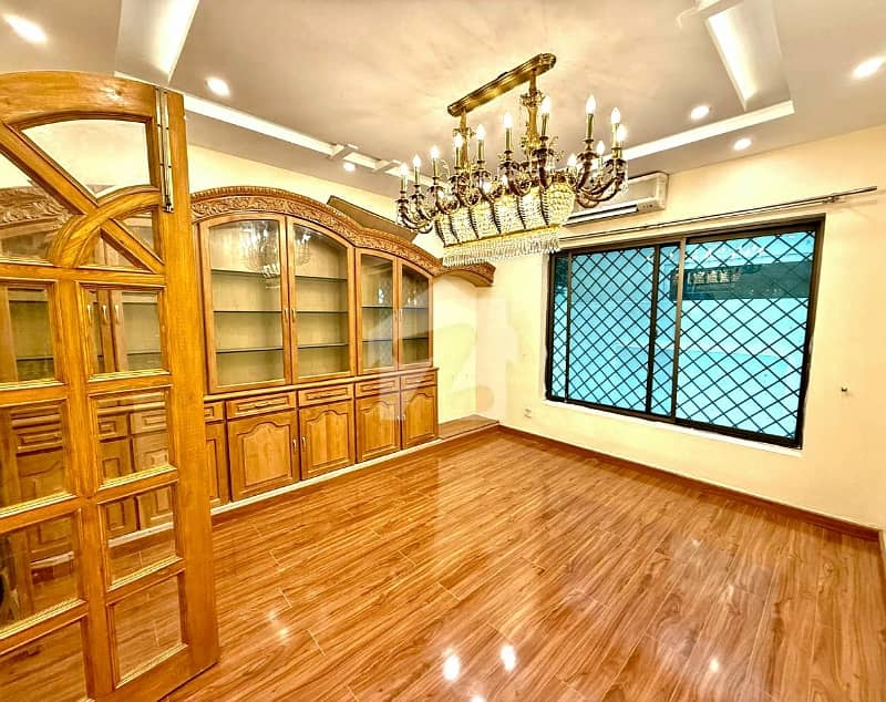 Beautiful Luxurious 4 Bedroom House — photo 3
