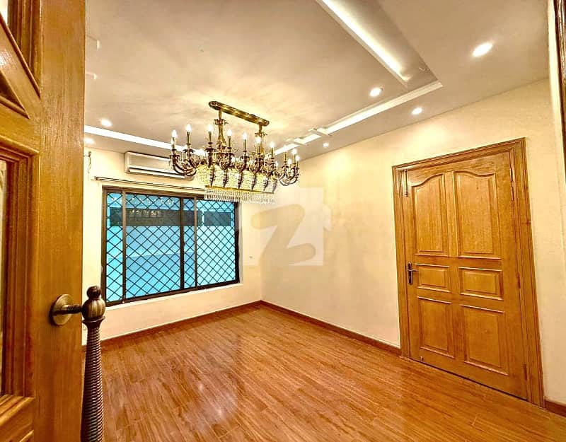 Beautiful Luxurious 4 Bedroom House — photo 4
