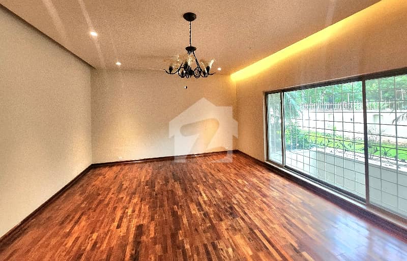 Beautiful Luxurious 5 Bedroom House — photo 2