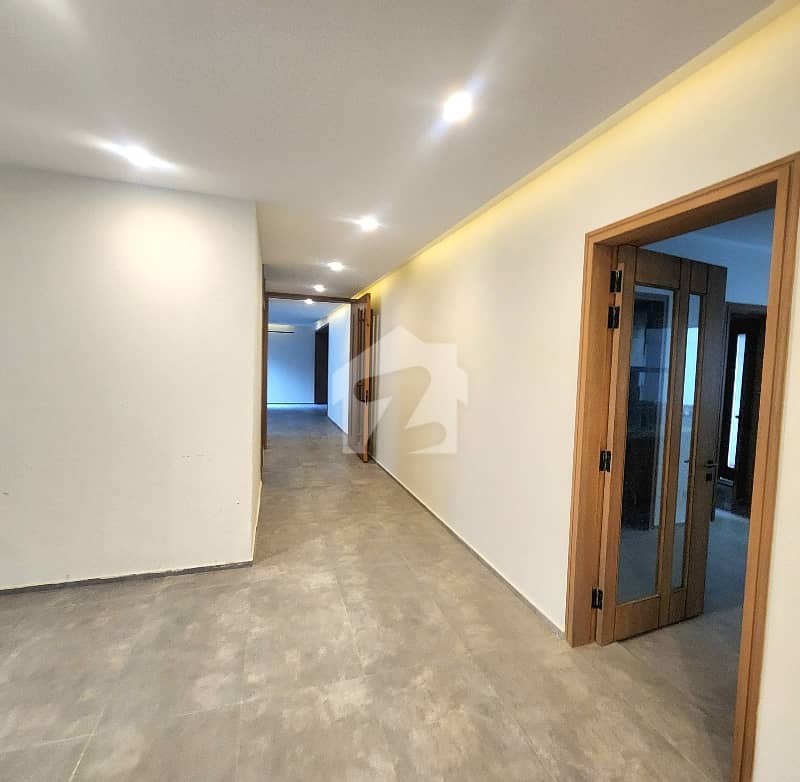 Brand New Luxury 8 Bedroom House